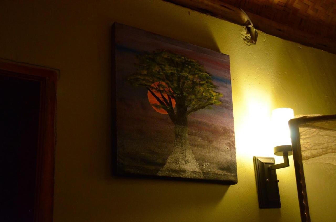 Irungu Forest Safari Lodge Katunguru Eksteriør bilde